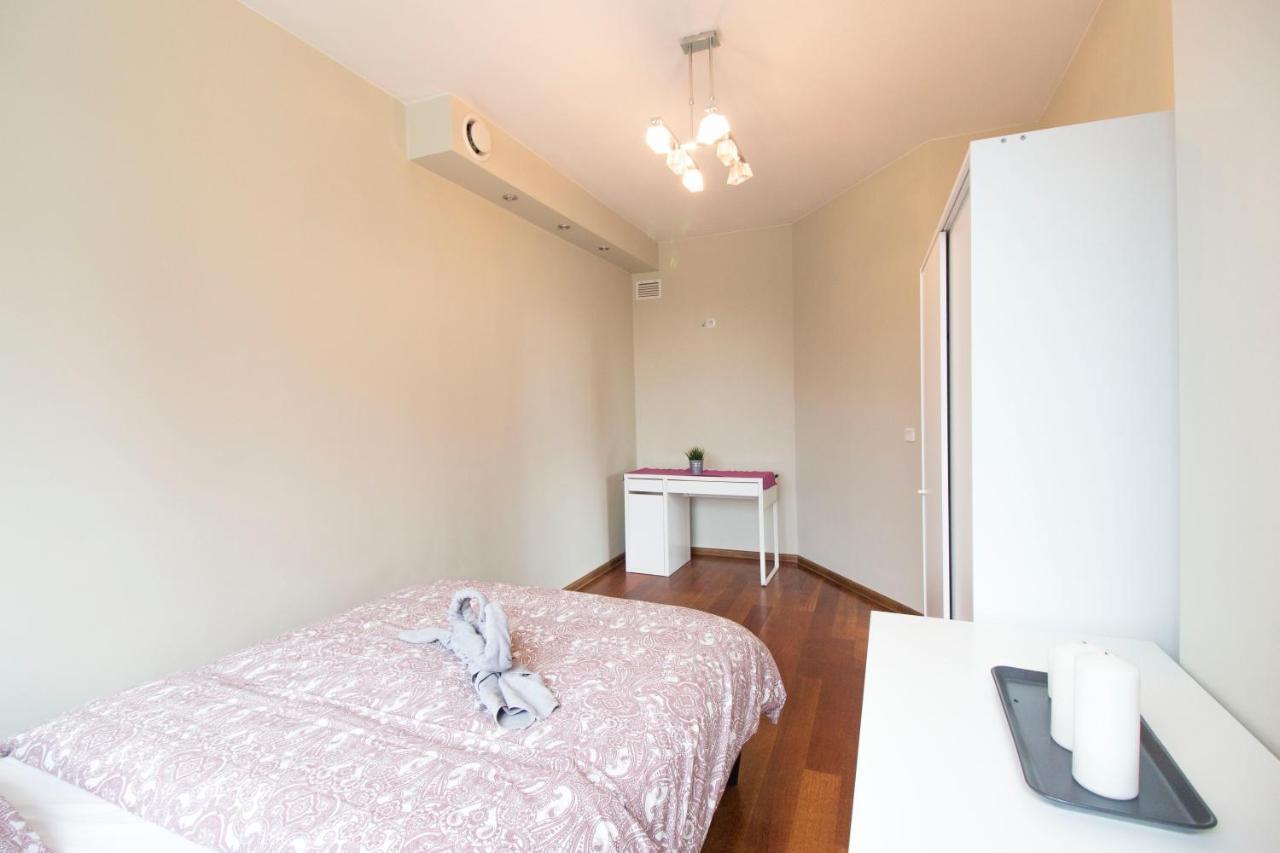 Happy Apartments - Just In Center Wroclaw Bagian luar foto