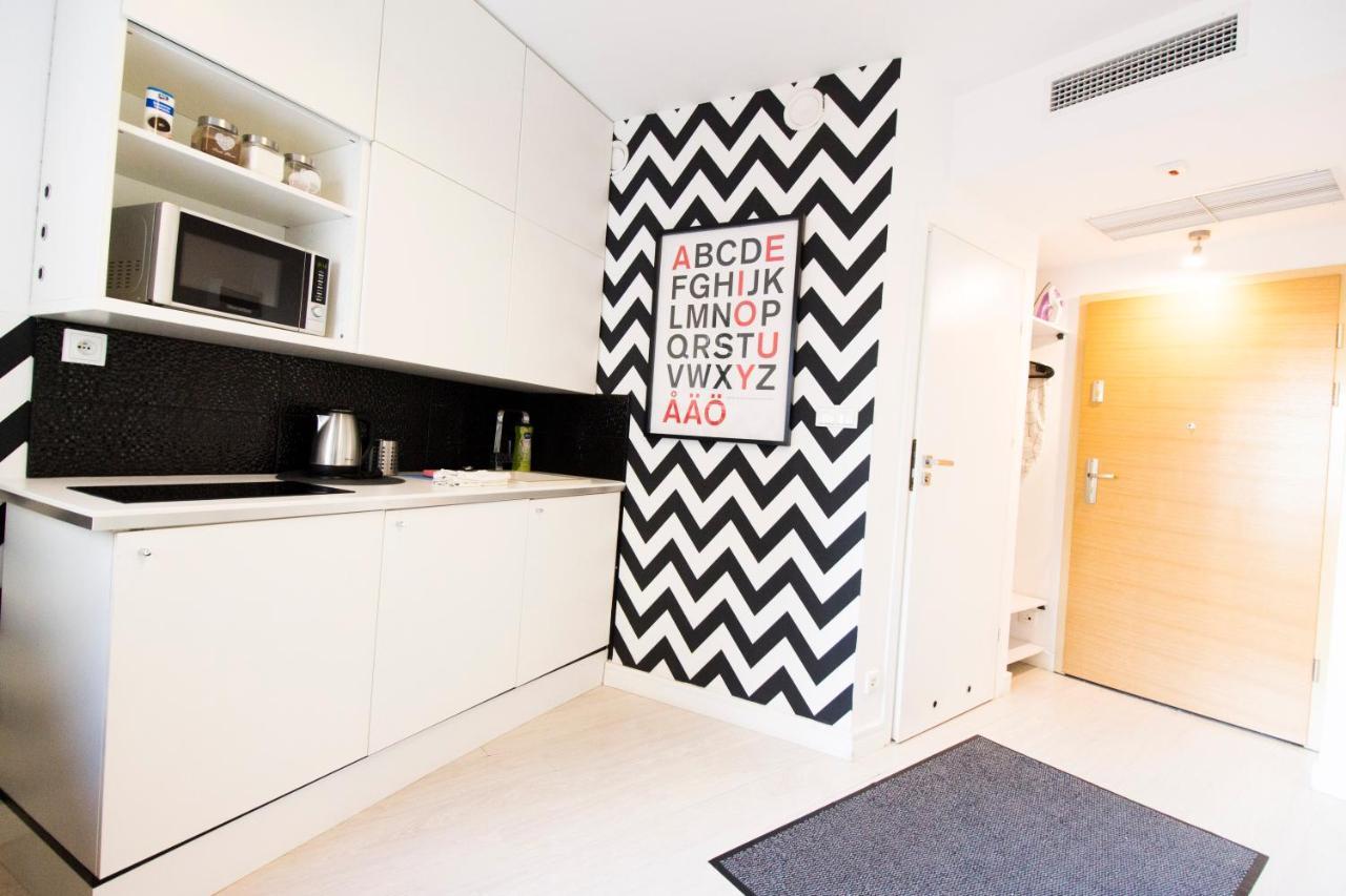 Happy Apartments - Just In Center Wroclaw Bagian luar foto