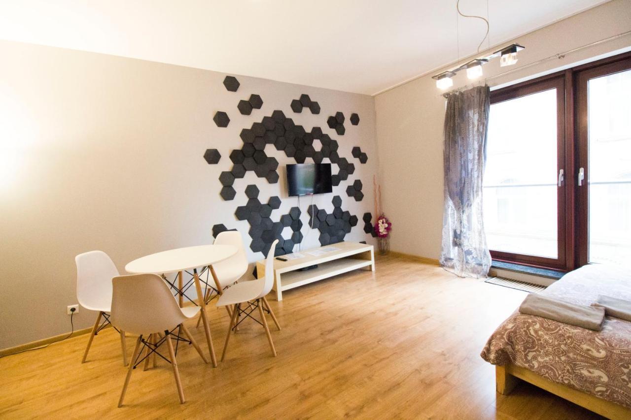 Happy Apartments - Just In Center Wroclaw Bagian luar foto