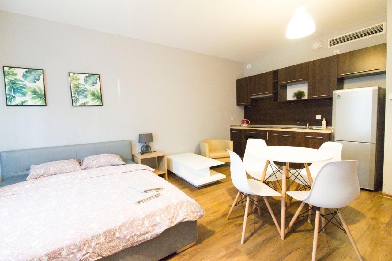 Happy Apartments - Just In Center Wroclaw Bagian luar foto
