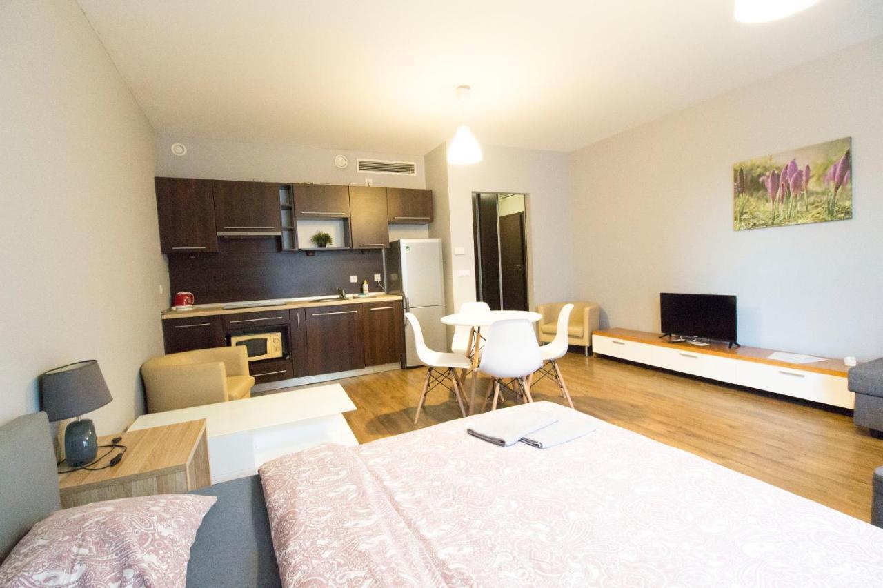 Happy Apartments - Just In Center Wroclaw Bagian luar foto